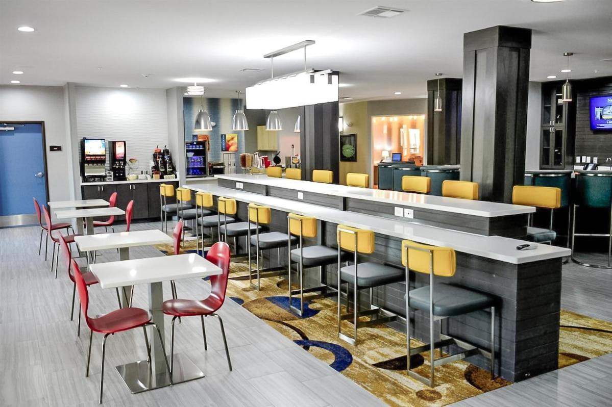 Del-Mar Airport Inn & Suites شريفبورت، لويزيانا المظهر الخارجي الصورة